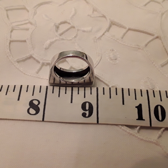 J&M DESIGNER SOLID 925 STERLING ONYX RING, SIZE 6 - Picture 6 of 8